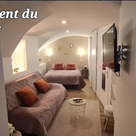 Au Coeur Du Village De Vals Exterior foto